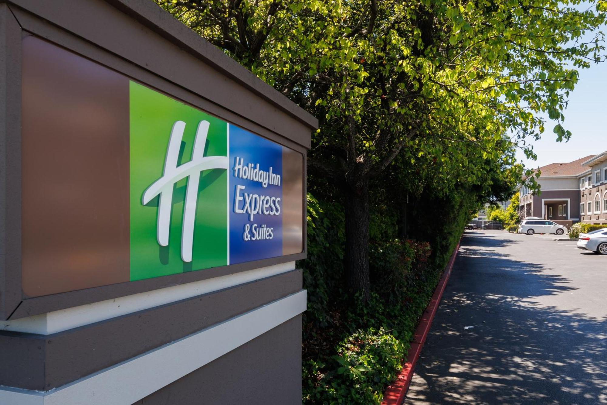 Holiday Inn Express & Suites Mountain View Silicon Valley By Ihg מראה חיצוני תמונה
