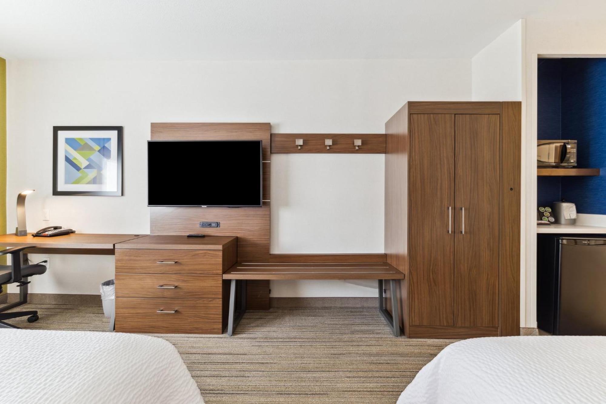 Holiday Inn Express & Suites Mountain View Silicon Valley By Ihg מראה חיצוני תמונה