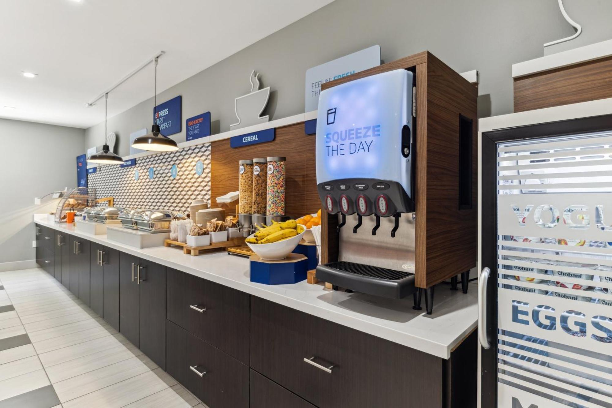 Holiday Inn Express & Suites Mountain View Silicon Valley By Ihg מראה חיצוני תמונה