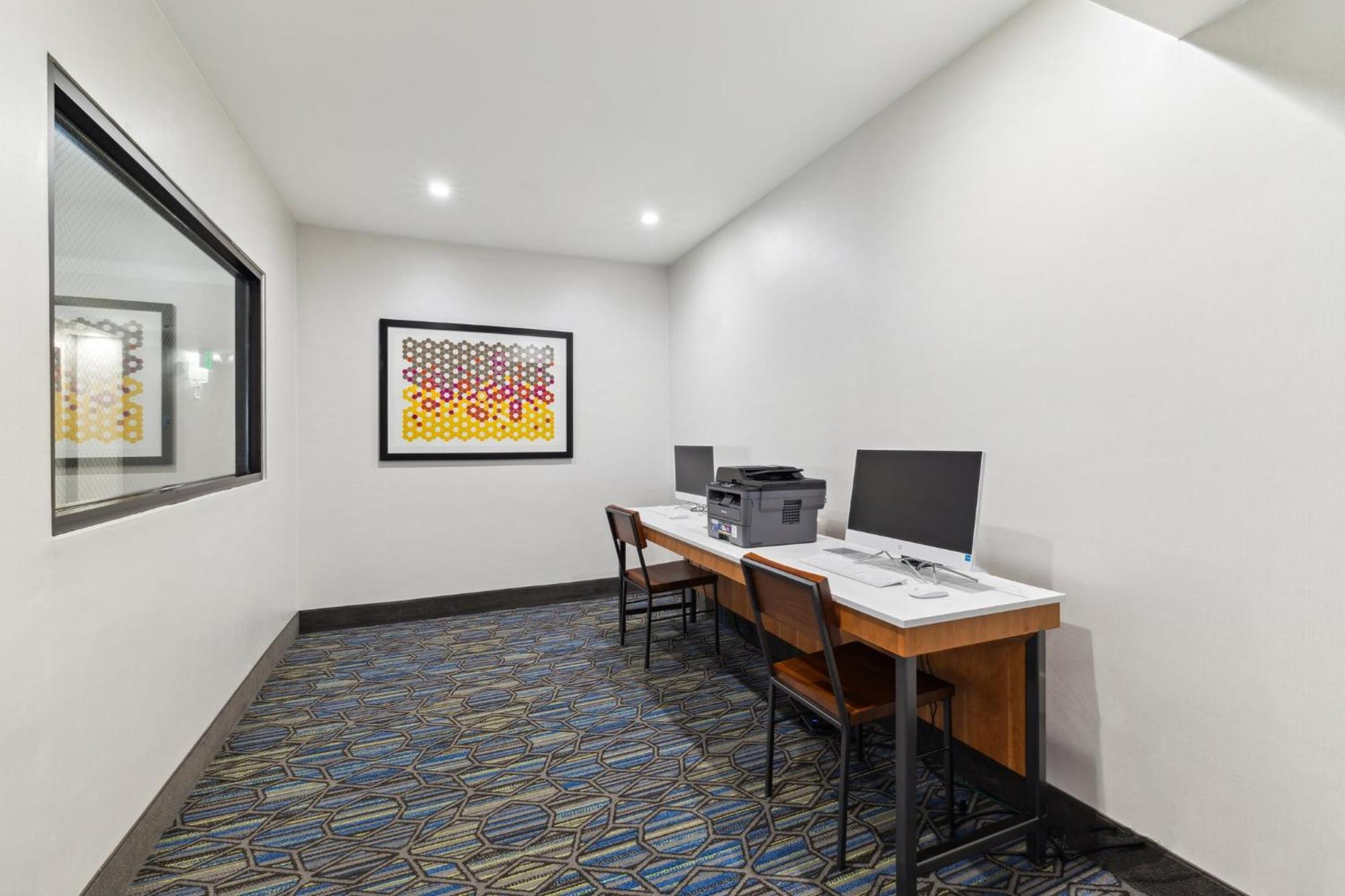 Holiday Inn Express & Suites Mountain View Silicon Valley By Ihg מראה חיצוני תמונה